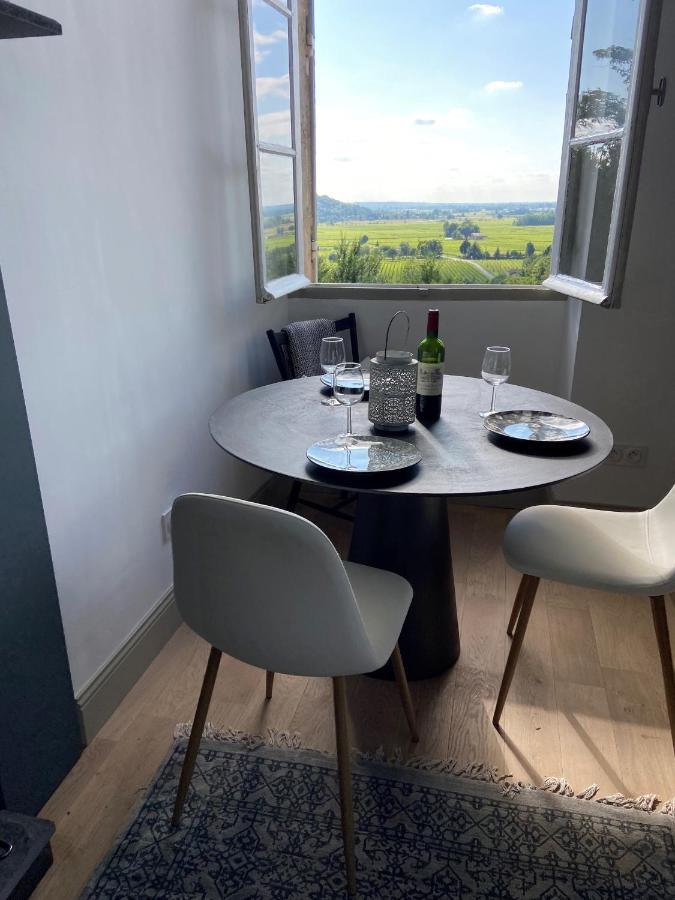 Pujols  Romantic Gite Nr St Emilion With Private Pool And Views To Die For מראה חיצוני תמונה