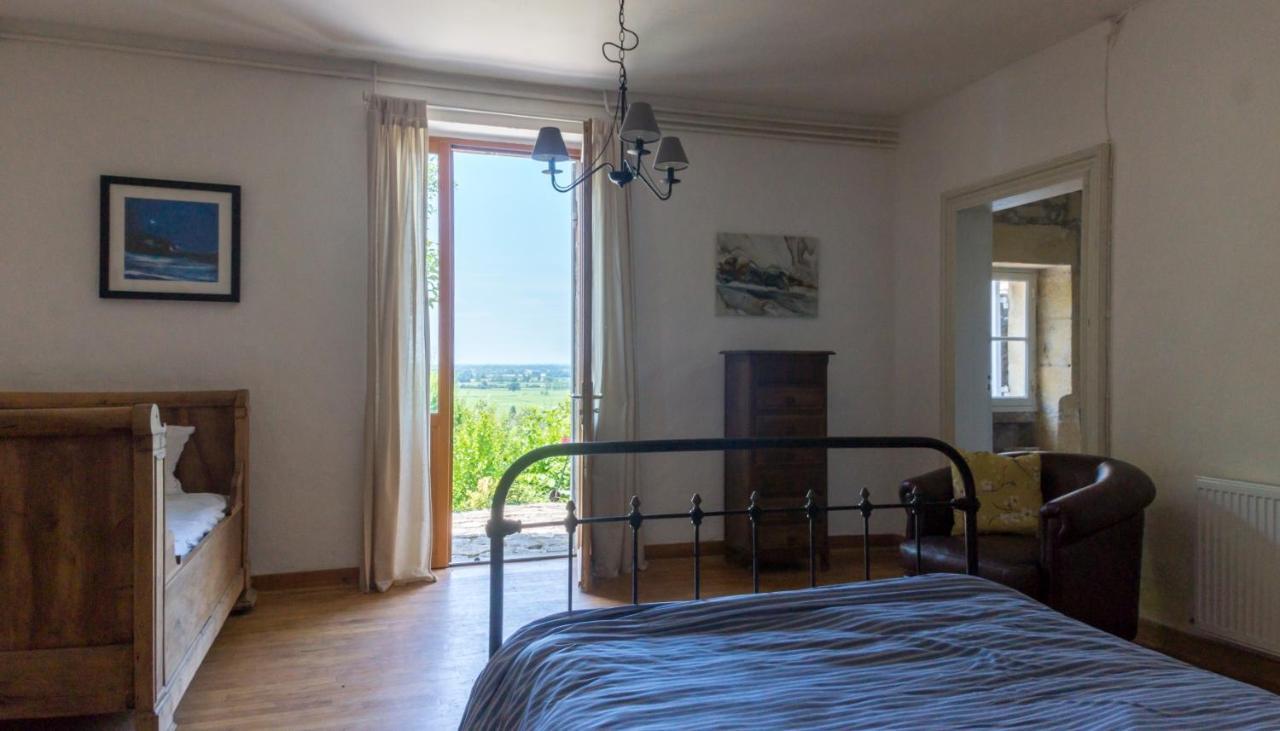 Pujols  Romantic Gite Nr St Emilion With Private Pool And Views To Die For מראה חיצוני תמונה